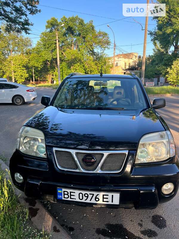 2002 nissan x-trail