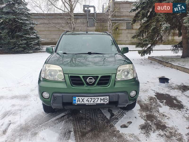 2002 nissan x-trail