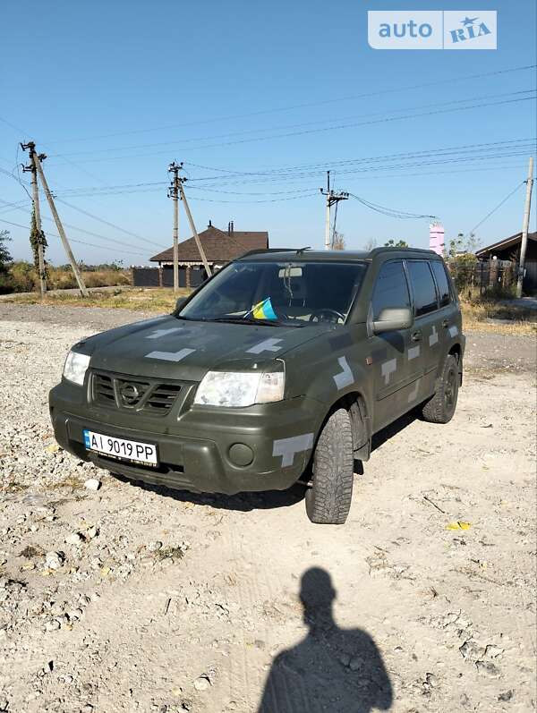 2002 nissan x-trail