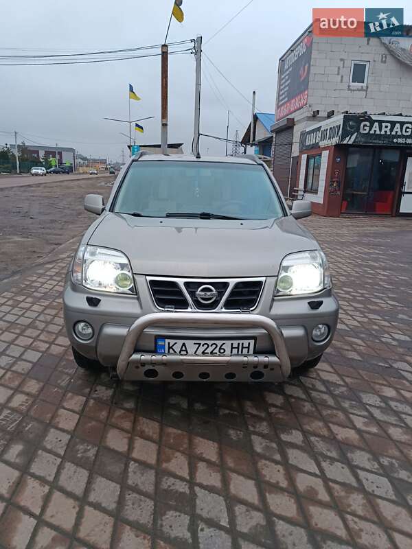 2003 nissan x-trail