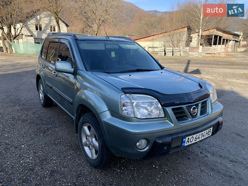 2002 nissan x-trail