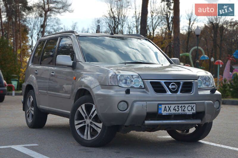 2003 nissan x-trail