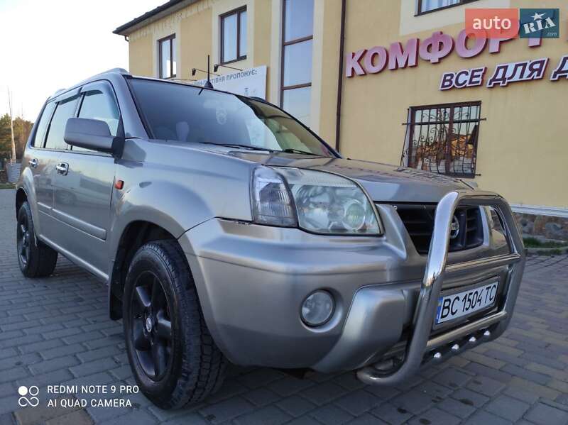2003 nissan x-trail