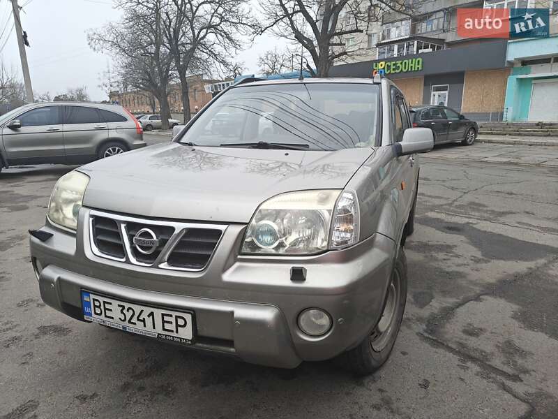 2003 nissan x-trail