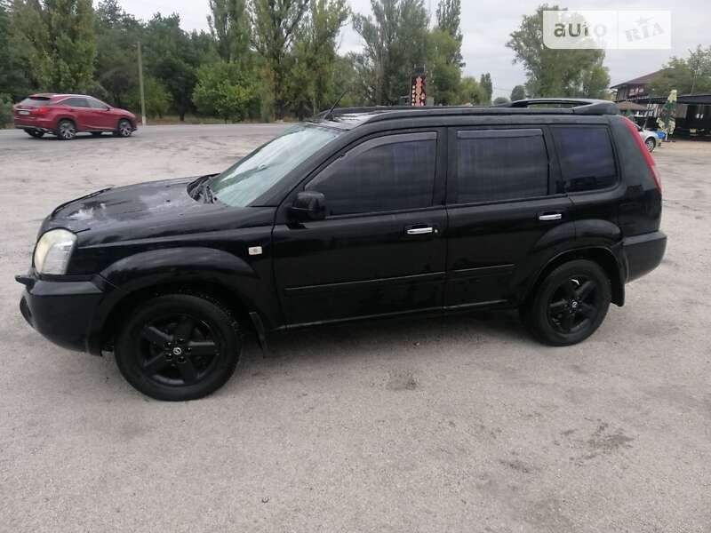 2004 nissan x-trail