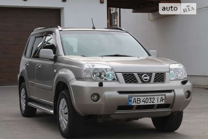 2004 nissan x-trail