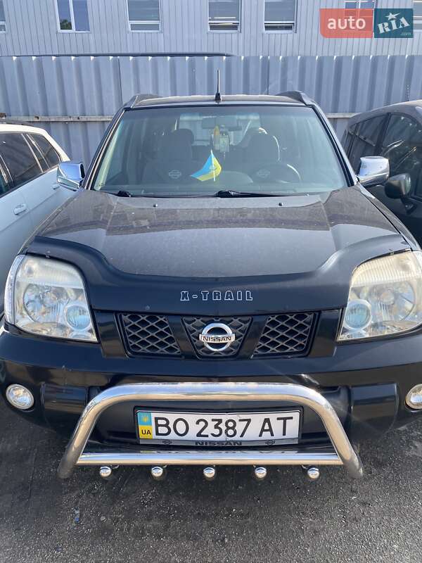 2004 nissan x-trail