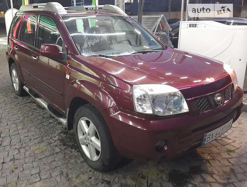 2004 nissan x-trail