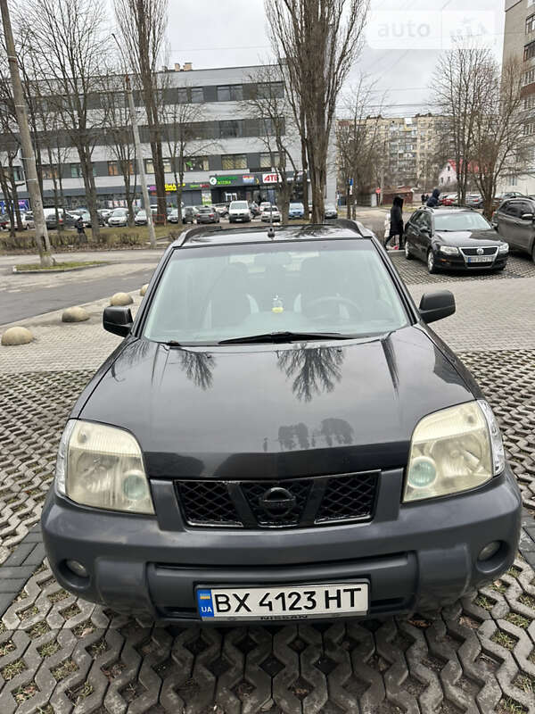2005 nissan x-trail