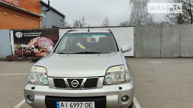 2006 nissan x-trail