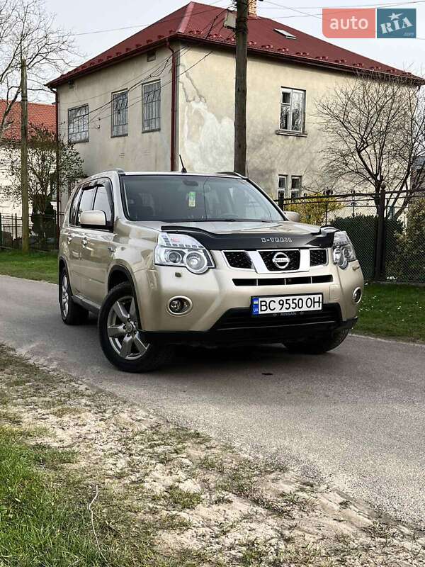 2008 nissan x-trail