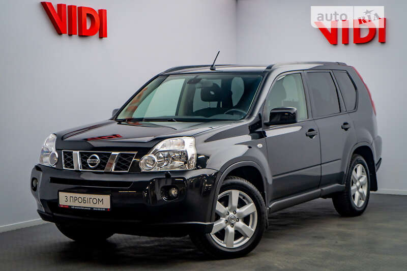 2010 nissan x-trail