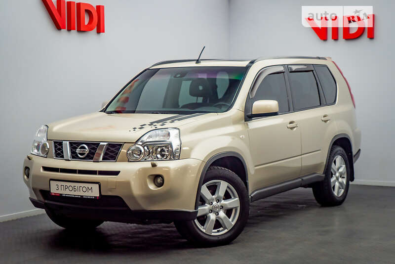 2010 nissan x-trail