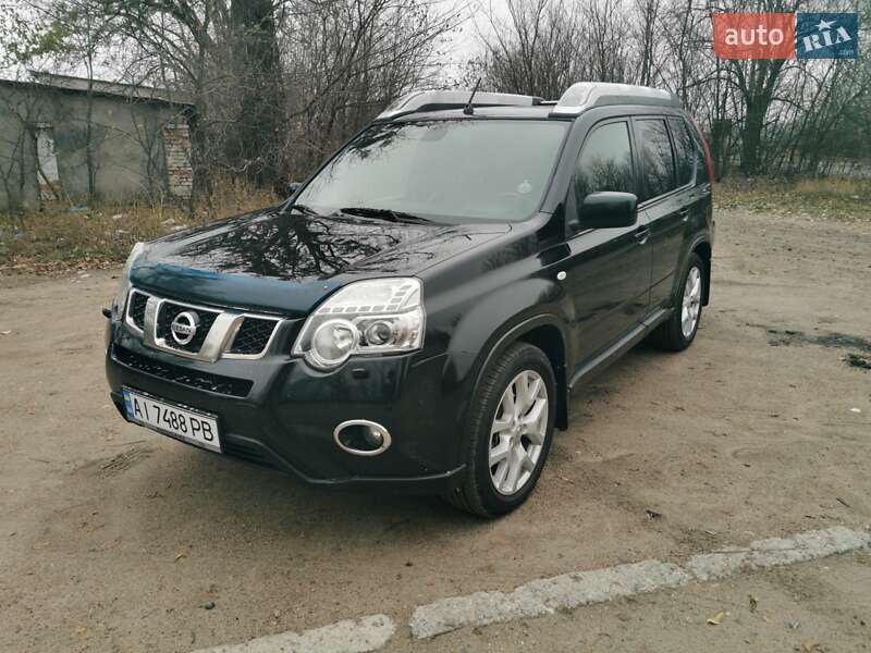 2011 nissan x-trail