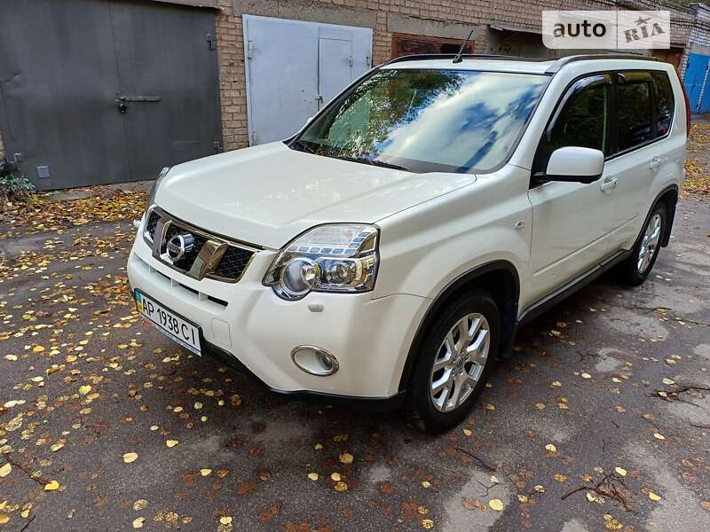 2012 nissan x-trail