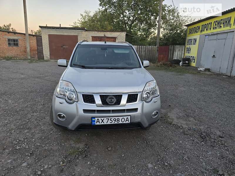 2013 nissan x-trail