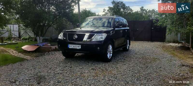 2010 nissan patrol