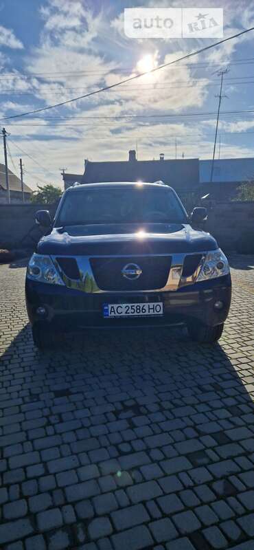 2010 nissan patrol