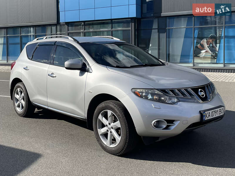 2010 nissan murano