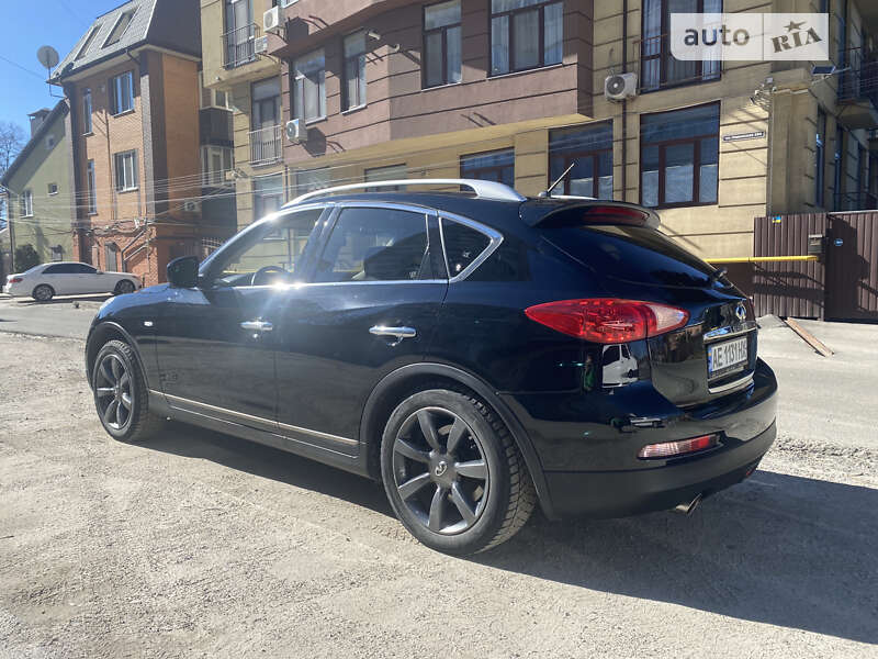 2010 infiniti ex37