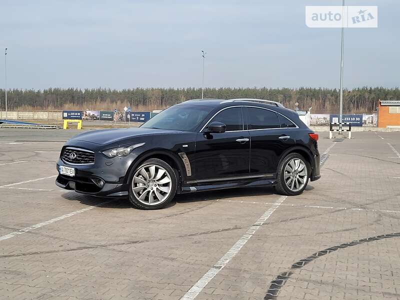 2009 infiniti fx50