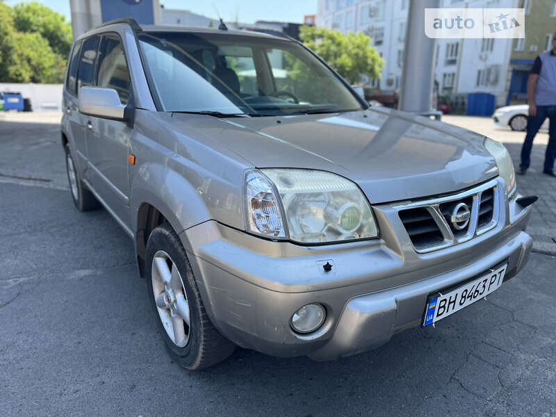 2002 nissan x-trail