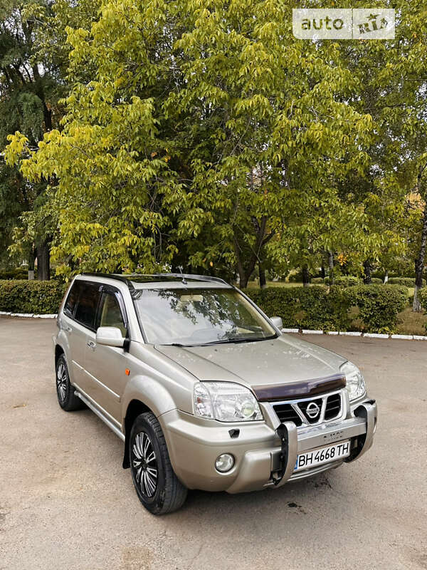 2002 nissan x-trail