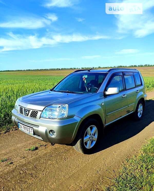 2004 nissan x-trail