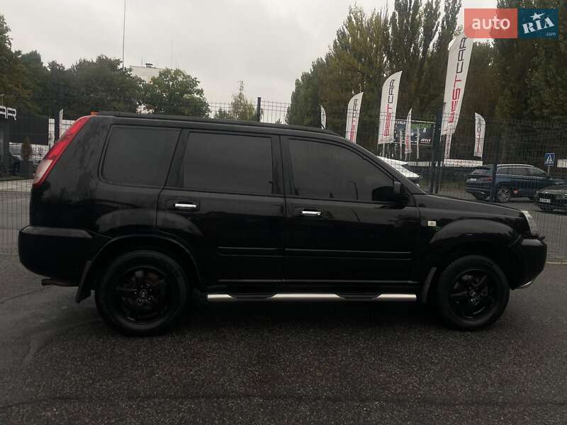 2005 nissan x-trail