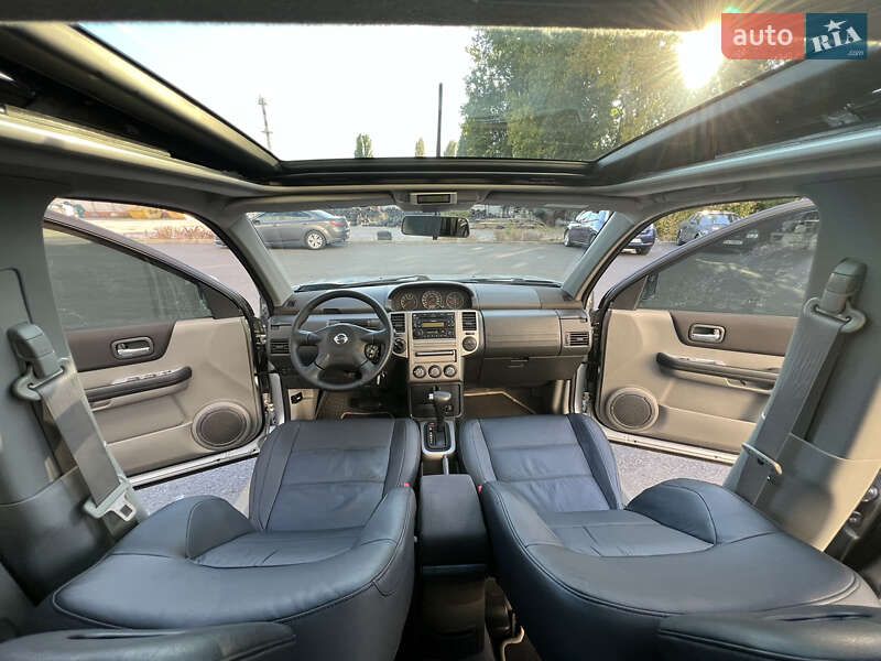 2004 nissan x-trail