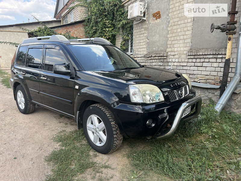 2004 nissan x-trail