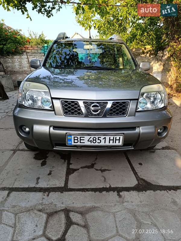 2004 nissan x-trail