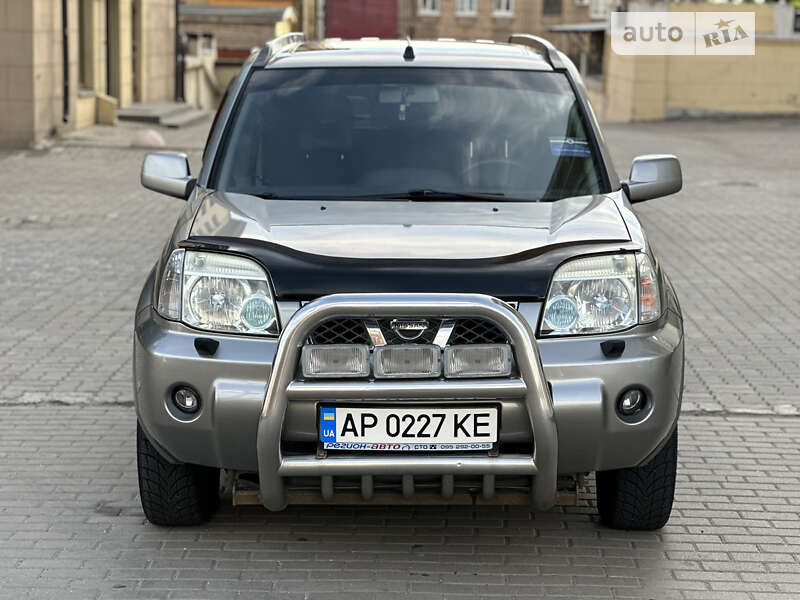 2005 nissan x-trail
