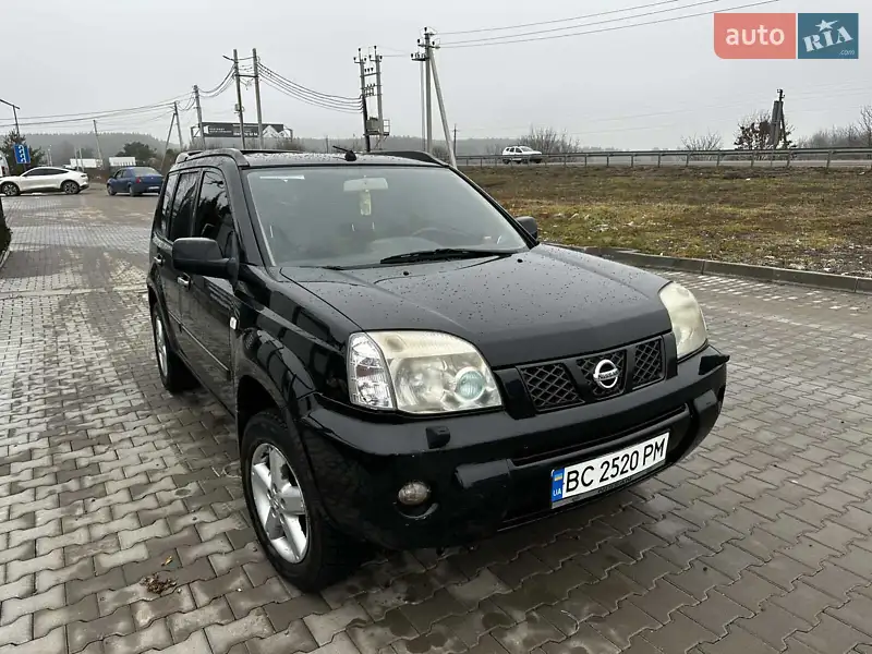 2005 nissan x-trail