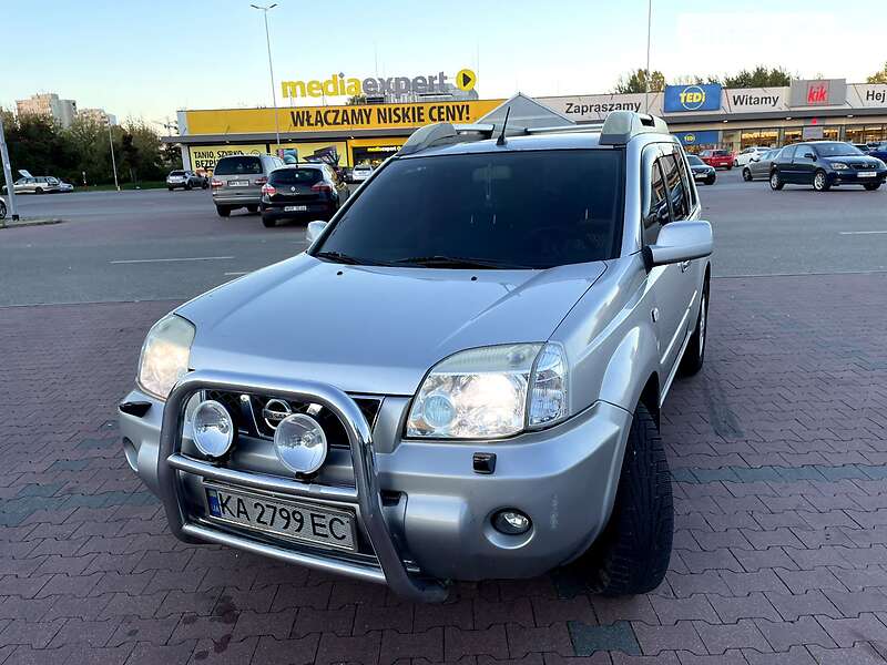 2006 nissan x-trail