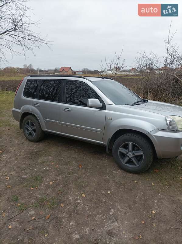 2006 nissan x-trail