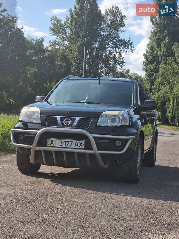 2006 nissan x-trail