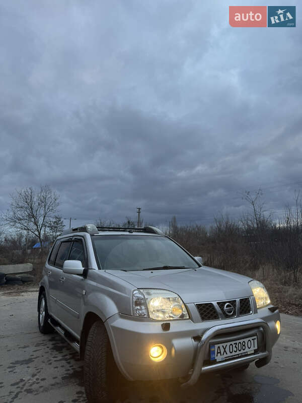 2007 nissan x-trail