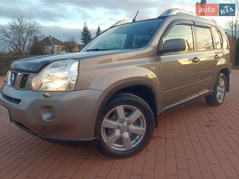 2008 nissan x-trail