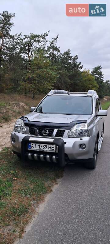 2008 nissan x-trail