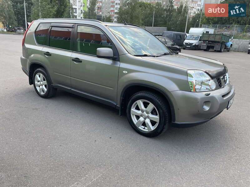 2008 nissan x-trail