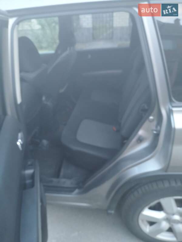 2010 nissan x-trail