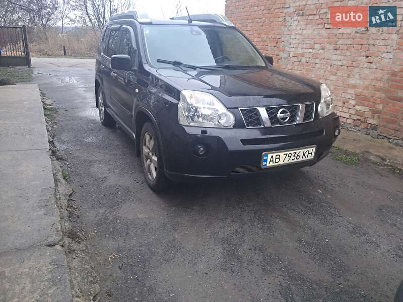 2010 nissan x-trail