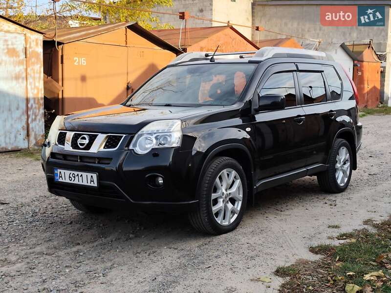2010 nissan x-trail