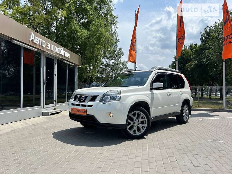 2010 nissan x-trail