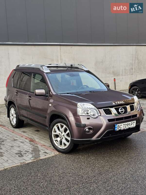 2011 nissan x-trail