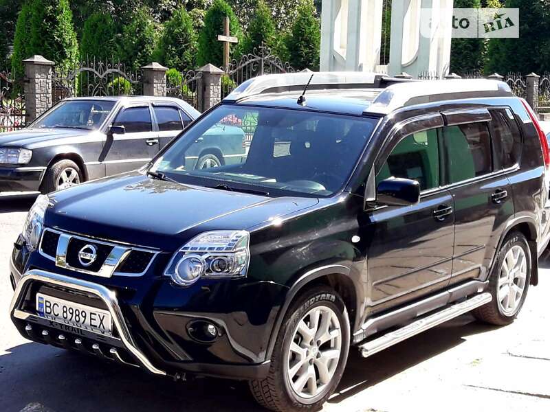 2011 nissan x-trail