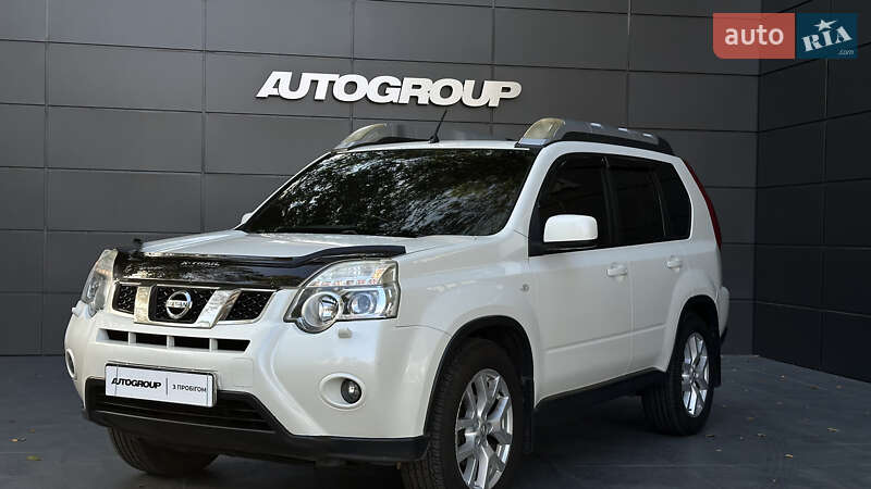 2011 nissan x-trail