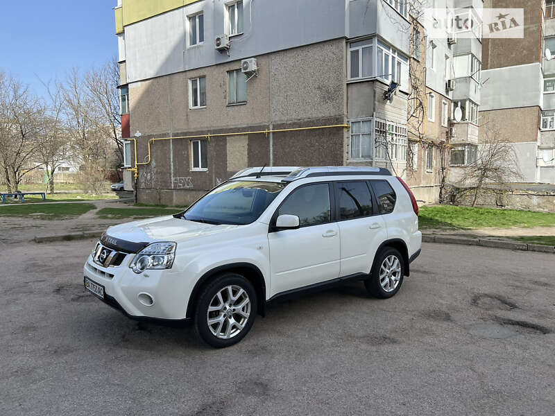 2011 nissan x-trail