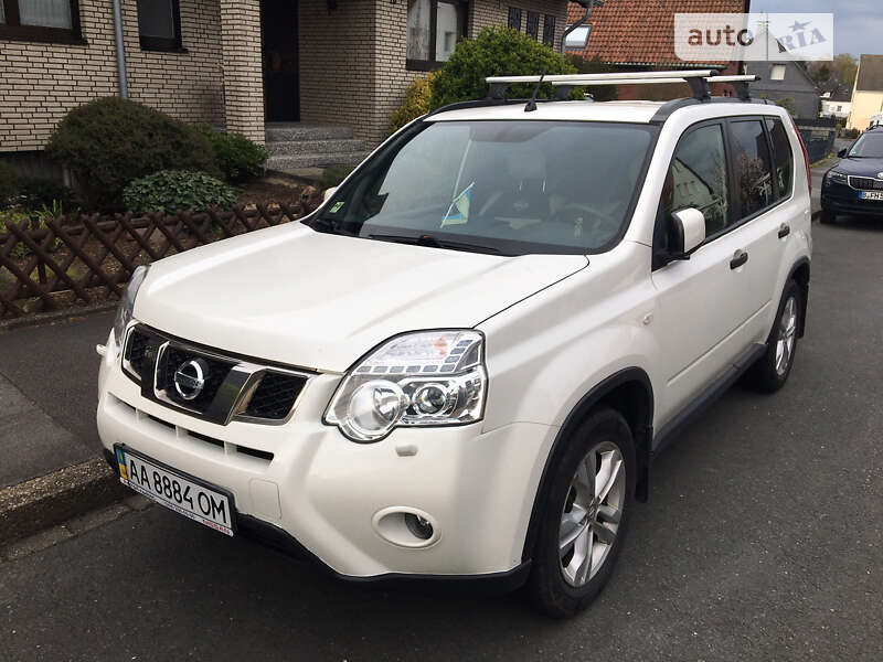2011 nissan x-trail